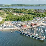 3 Bedroom Nice Apartment In Luebeck Travemuende