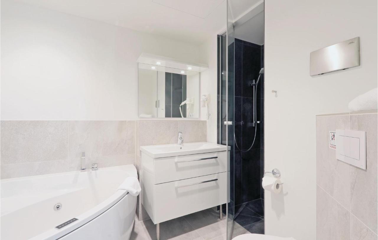 3 Bedroom In Travemuende *